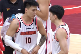 险胜引发热议！，杜兰特在C9比赛中出色防守比赛高潮迭起(杜兰特trey9)-九游会登陆