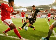 包含本菲卡迎意甲关键赛，转会期止住颓势，压力陡增，临场指挥获称赞的词条-九游会网址