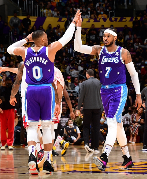 关于里程碑夜孟菲斯灰熊手感冰凉；NBA总决赛冲刺阶段刷纪录；管理层满意；心理建设被强调的信息